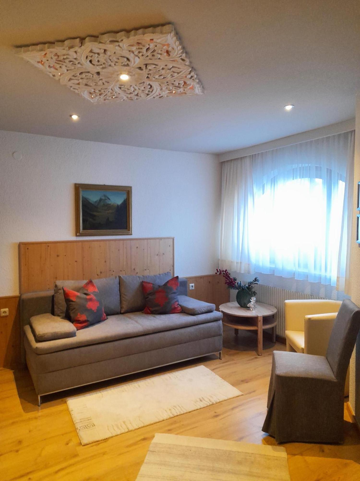 Apartamento Haus Hamatli Sankt Anton am Arlberg Exterior foto